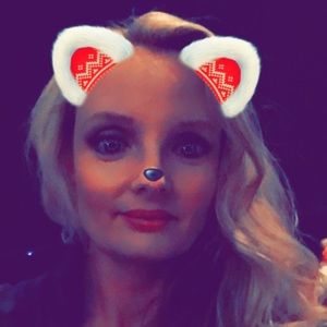 Meet your Posher, Debra